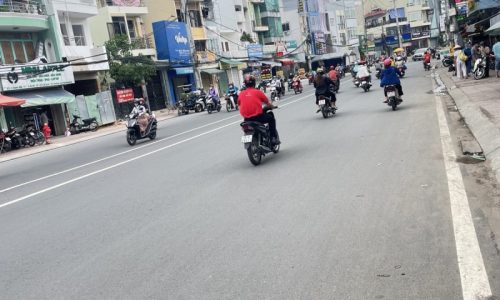 BÁN NHÀ HXH 80M2 SÁT MẶT TIỀN 3 TẦNG BTCT CHÍNH CHỦ LÊ QUANG ĐỊNH 7.99 TỶ.