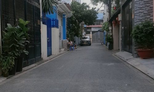 BÁN NHÀ TÂN BÌNH HXH 120 M2 OTO NGỦ NHÀ NGANG 4.5M 3 TẦNG 7 PHÒNG NGỦ LẠC LONG QUÂN 11.5 TỶ.