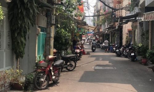 BÁN NHÀ PHÚ NHUẬN HXH 60M2 NỞ HẬU 4.5M 4 TẦNG 4 PHÒNG NGỦ SÁT MẶT TIỀN LÊ VĂN SỸ 9.3 TỶ.