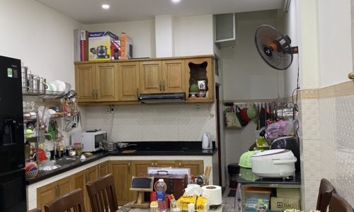 BÁN NHÀ TÂN BÌNH HẺM XE TẢI 68M2 3 TẦNG 4 PHÒNG NGỦ ĐẸP LUNG LINH SÁT MẶT TIỀN LẠC LONG QUÂN 7.9 TỶ.