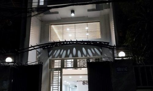 BÁN NHÀ BÌNH THẠNH  80M2 HẺM XE TẢI OTO VÀO NHÀ NGANG 4M 3 TẦNG 4 PN KINH DOANH ĐỈNH HOÀNG HOA THÁM 11 TỶ.