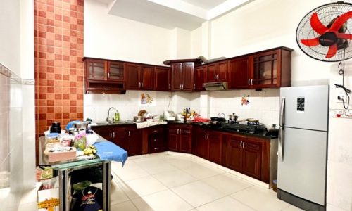 BÁN NHÀ TÂN BÌNH HXH OTO VÀO NHÀ 60M2 4 TẦNG 4 PHÒNG NGỦ SÁT MẶT TIỀN CÁCH MẠNG THÁNG 8 8.7 TỶ.