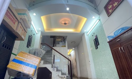 BÁN NHÀ QUẬN 3 HXH 40M2 5 TẦNG TỐI ĐA 7 PHÒNG NGỦ HẺM THÔNG TRÂN VĂN ĐANG 6.5 TỶ.