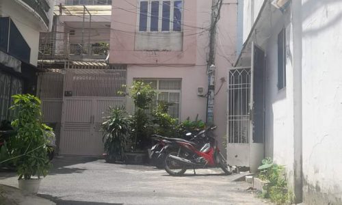 BÁN NHÀ PHÚ NHUẬN HXH 80M2 NGANG 5M TIỆN XÂY MỚI 5 TẦNG KHU VIP ĐÀO DUY ANH 9.9 TỶ.