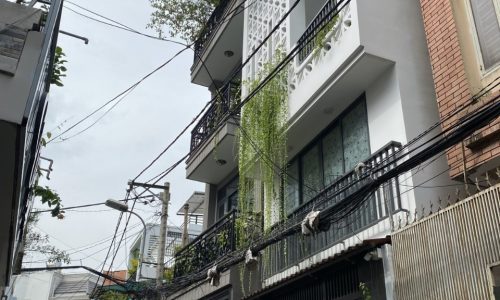 BÁN NHÀ PHÚ NHUẬN OTO VÀO NHÀ 60M2 2 TẦNG HẺM THÔNG KHU VIP NGUYỄN TRONG TUYỂN 6.6 TỶ.