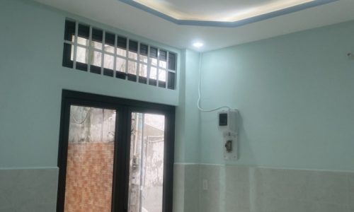 BÁN NHÀ TÂN BÌNH 30M2 2 TẦNG 2 PHÒNG NGỦ NGANG 4M NHÀ MỚI Ở NGAY NI SƯ HUỲNH LIÊN 2.7 TỶ.