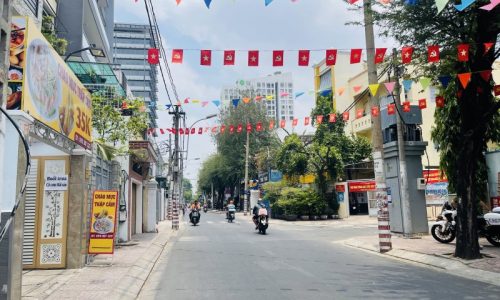 BÁN NHÀ PHÚ NHUẬN SÁT HXH 50M2 3 TẦNG 3 PN DÂN TRÍ CAO SÁT MT NGUYỄN TRỌNG TUYỂN GẤP BÁN 5.8 TỶ