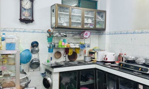 BÁN NHÀ TÂN BÌNH HẺM TO 50M2 3 TẦNG 4 PN NGANG 5.2M HẺM THÔNG BÙI THỊ XUÂN 5.7 TỶ.