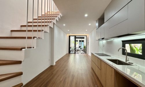 BÁN NHÀ BÌNH THẠNH 39M2 2 TẦNG HBG SÁT OTO STYLE ĐẸP LUNG LINH NƠ TRANG LONG 4.82 TỶ.