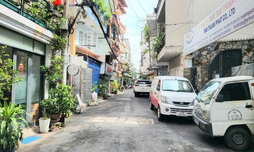 BÁN NHÀ PHÚ NHUẬN HXH 70M2 NGANG 5M GPXD 6 TẦNG DÂN TRÍ CAO LÊ VĂN SỸ GẤP BÁN 7.9 TỶ.