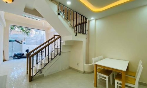 BÁN NHÀ BÌNH THẠNH HXH 50M2 4 TẦNG NGANG 4M SỔ VUÔNG 5 PN SÁT MT NGUYỄN VĂN ĐẬU  GẤP BÁN 7.6 TỶ.