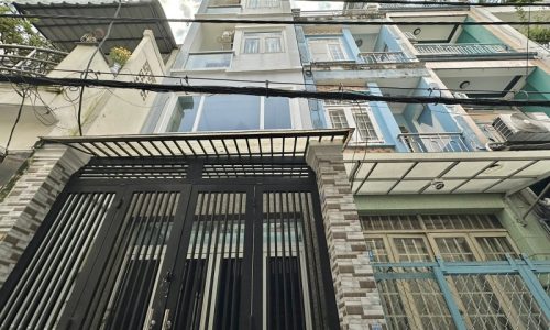 BÁN NHÀ PHÚ NHUẬN HXH 45M2 5 TẦNG 5 PN SÁT MẶT TIỀN PHAN ĐÌNH PHÙNG GẤP BÁN 6.7 TỶ.