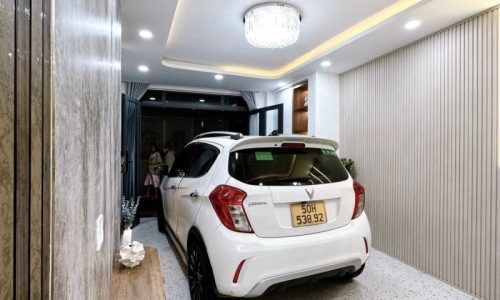 BÁN NHÀ MẶT TIỀN 39M2 2 TẦNG NGANG GẦN 4M ĐẸP MỚI Ở NGAY KD ĐỈNH NGUYỄN THÁI SƠN 4.75 TỶ.