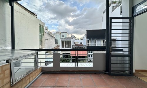 BÁN NHÀ QUẬN 3 HXH 60M2 3 TẦNG NGANG 4M SÁT MT 3 PN SỔ VUÔNG TRẦN QUANG DIỆU 8.8 TỶ.