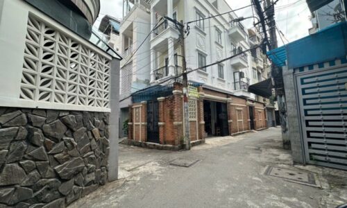 BÁN NHÀ TÂN BÌNH HXH 60M2 5 TẦNG NGANG GẦN 4M CHDV 7 PN CMT8 8.3 TỶ.