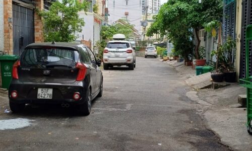 BÁN NHÀ BÌNH THẠNH OTO VÀO NHÀ 100M2 2 TẦNG NGANG 6M  HẺM 8M CHDV 8 PN  VŨ NGỌC PHAN 4.2 TỶ.