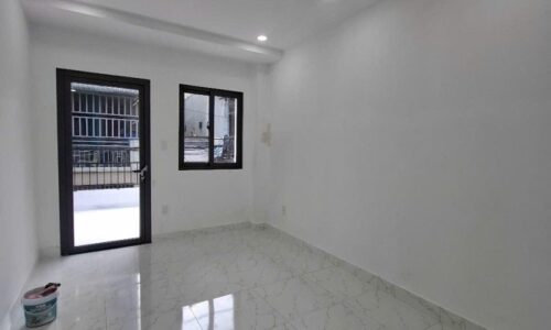 BÁN NHÀ QUẬN 10 OTO VÀO NHÀ 50M2 3 TẦNG 3 PN HẺM THÔNG KD ĐỈNH CMT8 GẤP BÁN  6.8 TỶ.