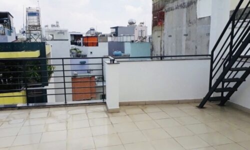 BÁN NHÀ QUẬN 3 HXH 50M2 5 TẦNG NGANG GẦN 6M HẺM THÔNG KD TRẦN VĂN ĐANG 8,5 TỶ.