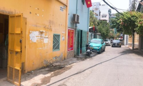 BÁN NHÀ MẶT TIỀN 80M2  NGANG 5.5M NHÀ CẤP 4 KD ĐỈNH NGUYỄN ĐÌNH CHÍNH HIẾM 12.5 TỶ.