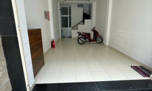 BÁN NHÀ PHÚ NHUẬN 60M2 5 TẦNG HXH 8 PN CHDV DÂN TRÍ LÊ VĂN SỸ 9.5 TỶ.