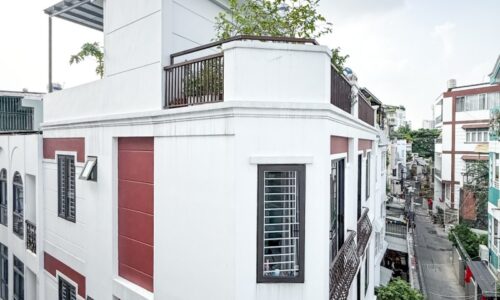 BÁN NHÀ PHÚ NHUẬN HXH 45M2 4 TẦNG 5 PN ĐẸP  HẺM THÔNG KD LÊ VĂN SỸ GẤP BÁN 6.8 TỶ.