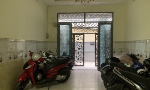 BÁN NHÀ QUẬN 3 HXH 70M2 4 TẦNG NGANG 4M CHDV 7 PN SÁT MT TRẦN VĂN ĐANG GẤP BÁN 9.5 TỶ.