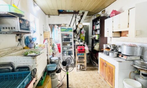 BÁN NHÀ MẶT TIỀN 60M2 2 TẦNG VUÔNG NỞ HẬU GẦN 4M KD ĐỈNH PHAN VĂN TRỊ 11.8 TỶ