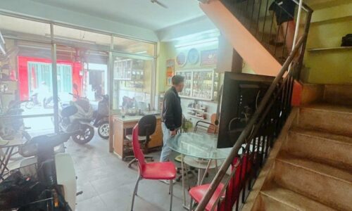 BÁN NHÀ MẶT TIỀN 35M2 3 TẦNG 3 PN KD ĐỈNH HIẾM NGUYỄN TRỌNG TUYỂN 7.3 TỶ.