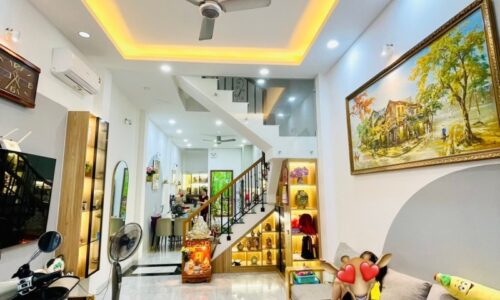 BÁN NHÀ PHÚ NHUẬN HXH 55M2 4 TẦNG NGANG 4M SÁT MT ĐẸP PHAN ĐĂNG LƯU 9.99 TỶ.