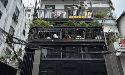 BÁN NHÀ BÌNH THẠNH OTO VÀO NHÀ 80M2 6 TẦNG THANG MÁY  NGANG 4.3M CHDV 14 PN PHAN ĐĂNG LƯU 17 TỶ.