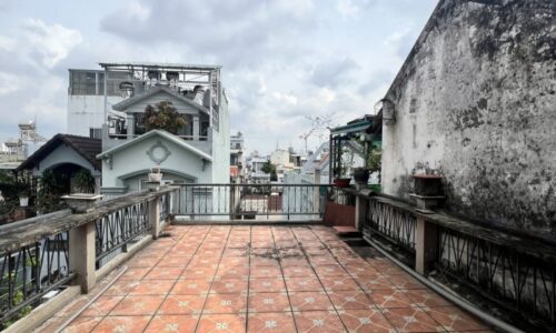 BÁN NHÀ TÂN BÌNH HXH 52M2 5 TẦNG NGANG 4M 4 PN SÁT MT ĐẤT THÁNH  6.99 TỶ.