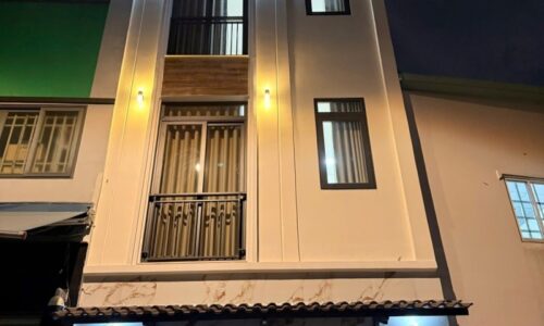 BÁN NHÀ MẶT TIỀN 30M2 3 TẦNG NGANG 4M 3 PN ĐẸP LL KD ĐỈNH DIÊN HỒNG 6.8 TỶ.