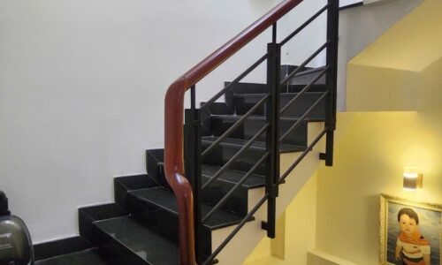 BÁN NHÀ PHÚ NHUẬN HXH 40M2 4 TẦNG NGANG 4M 4 PN SÁT MT NGUYỄN ĐÌNH CHIỂU 7.3 TỶ.