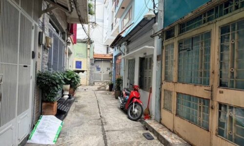 BÁN NHÀ PHÚ NHUẬN HXH 50M2 2 TẦNG SÁT MT 3 PN CHÍNH CHỦ PHAN ĐÌNH PHÙNG 6. 7 TỶ.