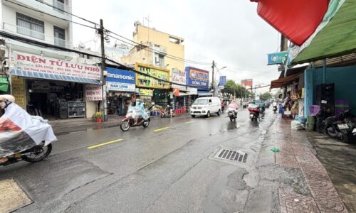 BÁN NHÀ MẶT TIỀN 65M2 5 TẦNG NGANG 5.3M KD ĐỈNH ĐẸP LL PHAN VĂN TRỊ 12.6 TỶ.