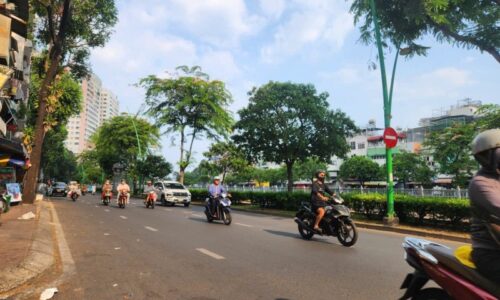 BÁN NHÀ QUẬN 3 HXH 50M2 3 TẦNG NGANG 4.3M SÁT MT CHDV 7 PN TRƯỜNG SA  8 TỶ.