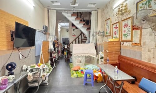 BÁN NHÀ TÂN BÌNH HXH THÔNG  50M2 2 TẦNG KD ĐỈNH CỘNG HÒA 8 TỶ